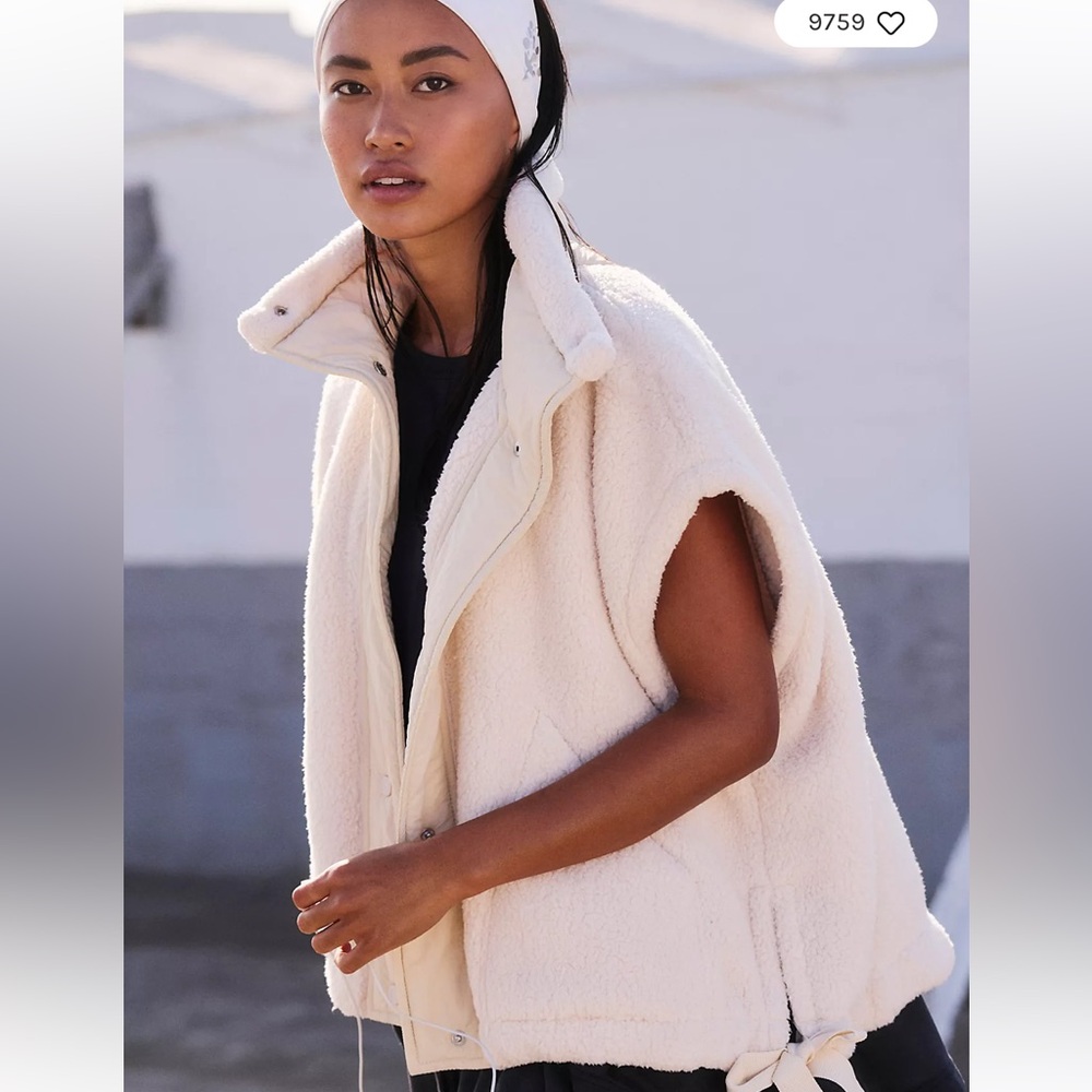Free People Movement New Scout it Out Fleece Vest Ivory Small NWOT